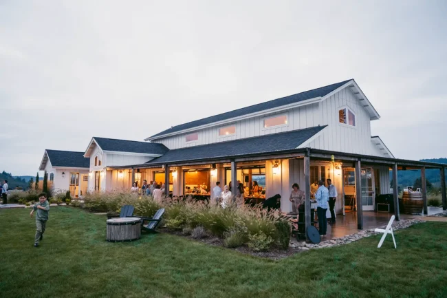 Guests at Ghost Hill Cellars