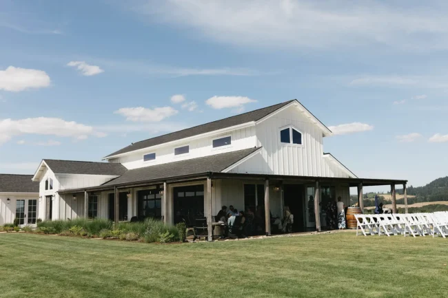 Exterior of Ghost Hill Cellars